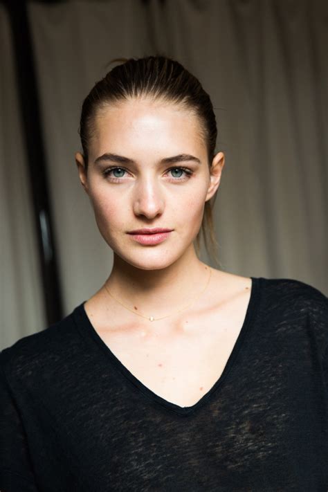 sanne vloet victoria's secret.